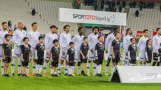 KONYASPOR EVDE YOK!
