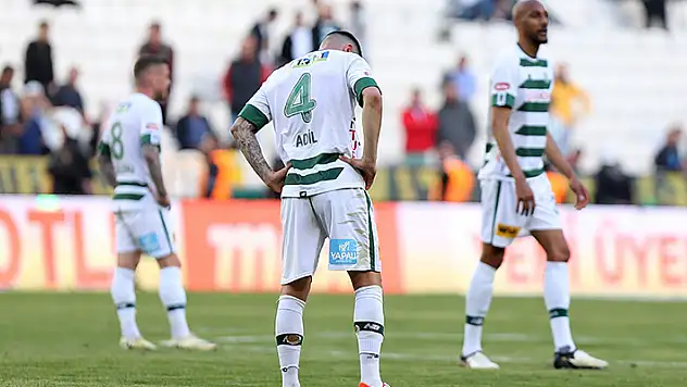 KONYASPOR, EVİNDE KAZANAMIYOR!
