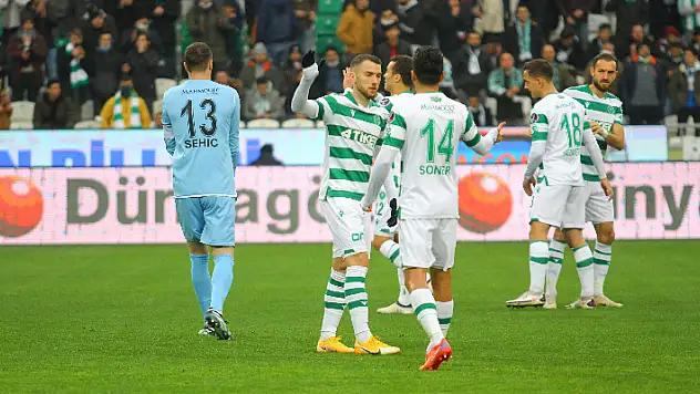 Konyaspor evinde lider 