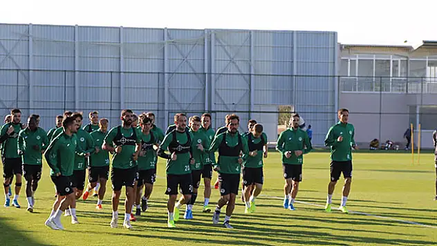 Konyaspor, Fenerbahçe maçına odaklandı