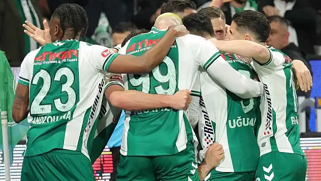 Konyaspor, Galatasaray'a patladı: 2-0! 12 maçlık hasret bitti