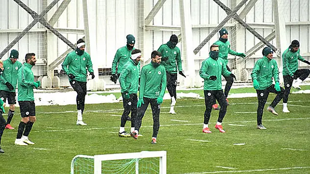 Konyaspor Gençlerbirliği maçının hazırlıklarını sürdürdü