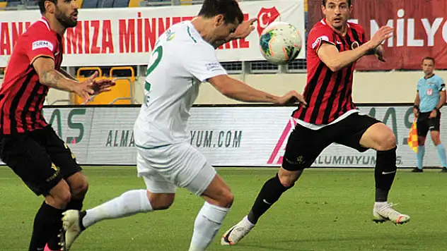 Konyaspor Gençlerbirliği'ne 2-1 kaybetti