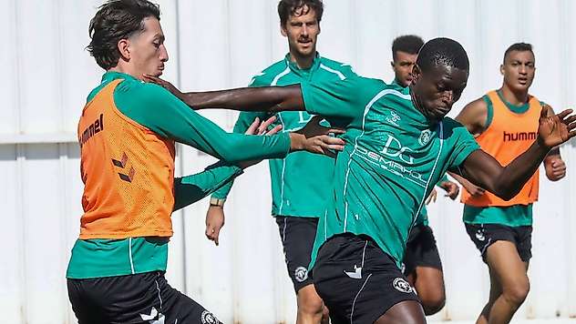 Konyaspor, Gençlerbirliği'ne bileniyor