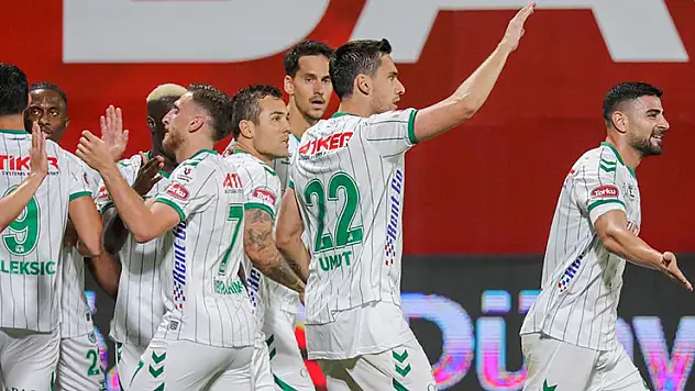 Konyaspor, Gençlerbirliği virajında! Ateş hattından uzaklaşalım