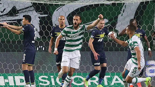 Konyaspor golü ilk yarıda buluyor 
