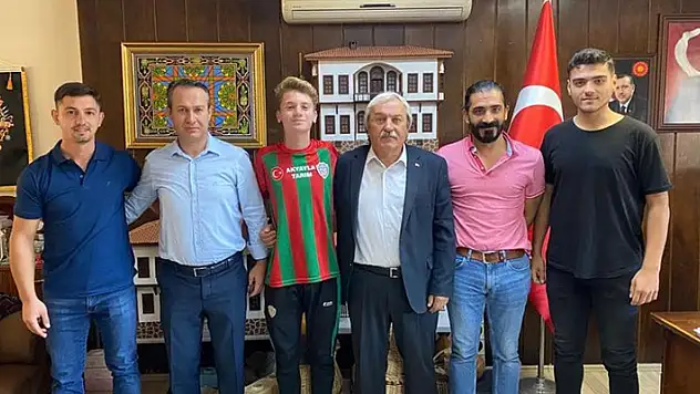 Konyaspor Görkem Yavuz'u  transfer etti
