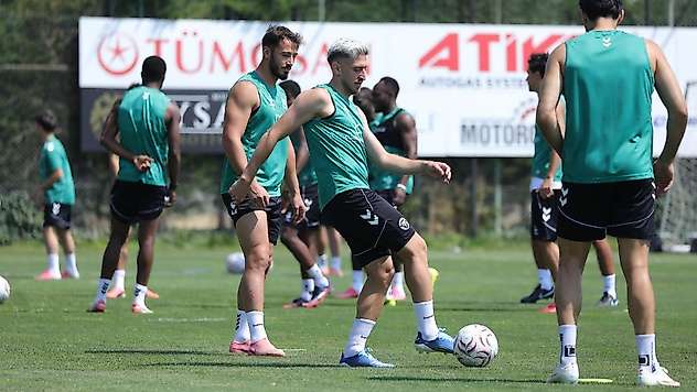 Konyaspor hazırlıklara başladı