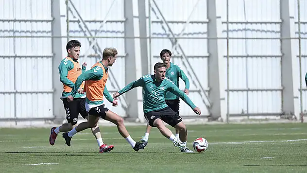 Konyaspor, hazırlıklarını turnuva maçıyla sürdürdü