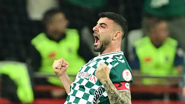 Konyaspor ile Adana Demirspor arasında Adil pazarlığı