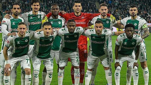 Konyaspor ilk 3'te! İşte yaş ortalaması