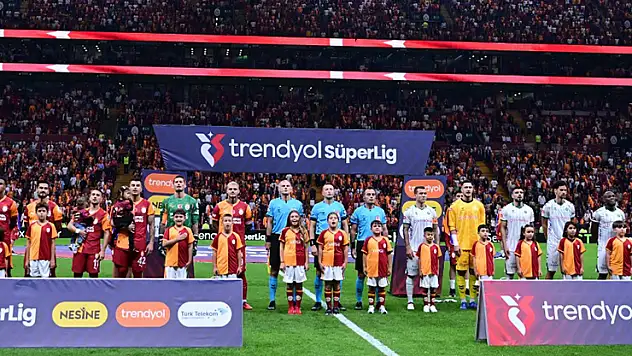 Konyaspor ilk devrede direkleri dövdü