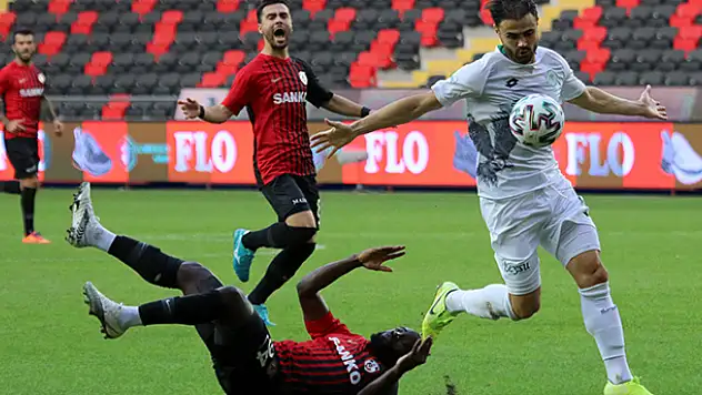 Konyaspor ilki başarmak istiyor!