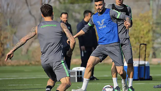 Konyaspor işi sıkı tutuyor 