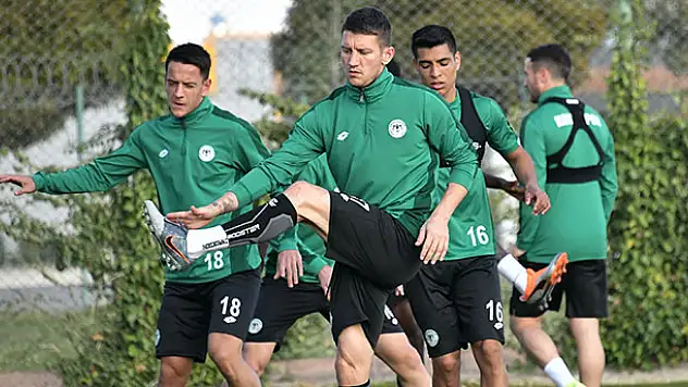 Konyaspor İstanbul yolcusu