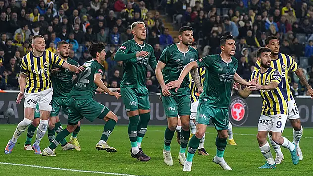Konyaspor, İstanbul'da farklı mağlup!