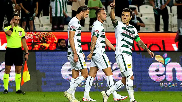 KONYASPOR İSTANBUL'DA PUAN AVINDA

