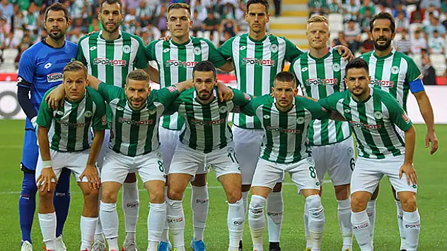 Konyaspor  İzmir'de  3 puan avında