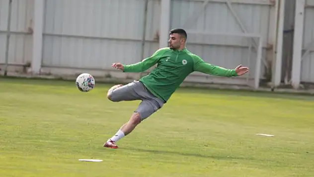 Konyaspor izne ayrıldı
