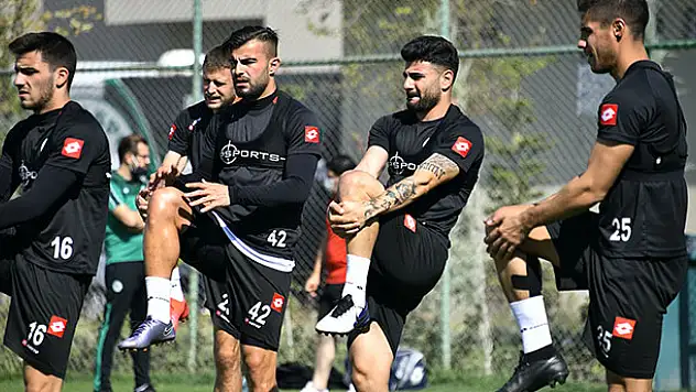 Konyaspor kampa giriyor