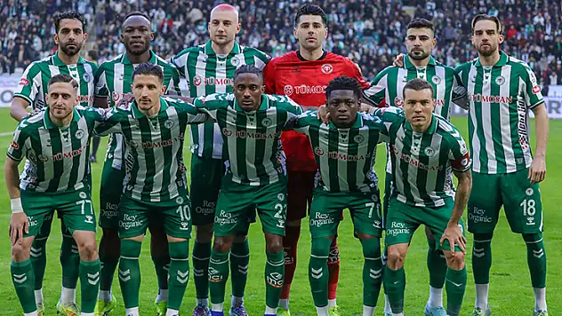 Konyaspor kazamasa da 13. sıraya yükseldi!