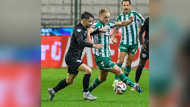 Konyaspor kazanamasa da yerini korudu