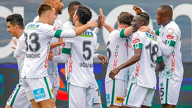 Konyaspor kendine geldi!
