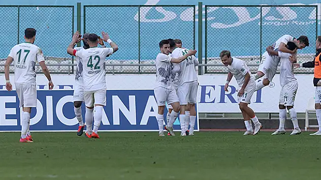 Konyaspor kendini aştı!