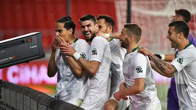 Konyaspor kendini aştı! 
