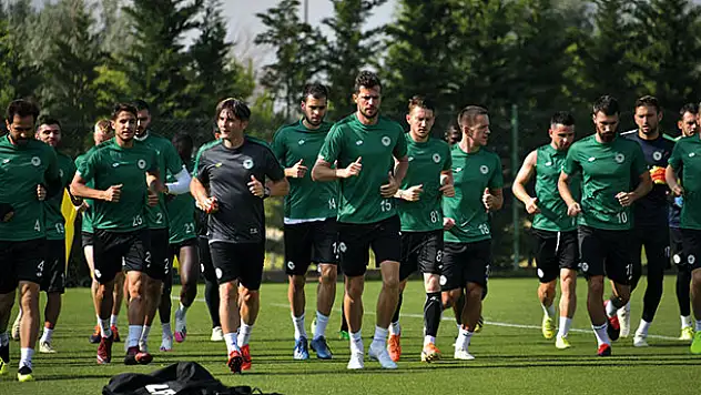 KONYASPOR KENETLENDİ