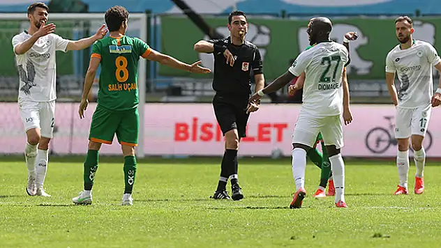 Konyaspor 'Kızarmadı'