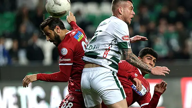 KONYASPOR, KUPA VİRAJINDA
