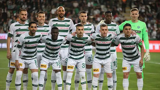 Konyaspor, ligin son 4 haftasında küme düşmemeye oynayacak
