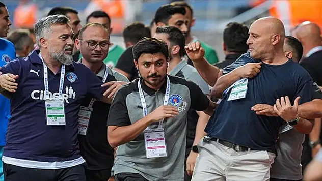 Konyaspor maçında kırmızı kart görmüştü! 7 maç ceza verildi