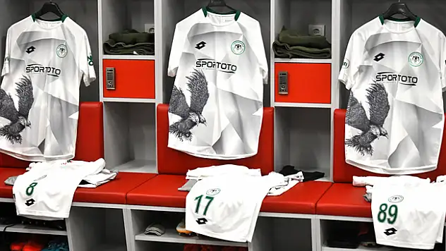 Konyaspor 'Macron' giyecek 