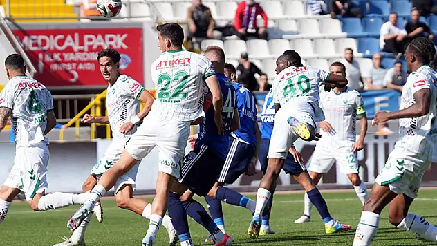 Konyaspor milli araya 11 puanla girdi