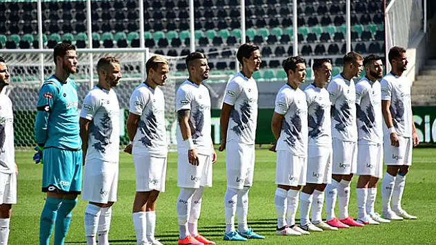 Konyaspor, milli araya moralli girdi