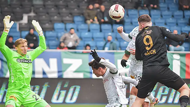 Konyaspor Rize'den puanla dönüyor