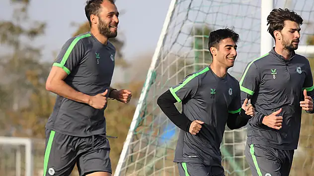 Konyaspor, Rize'yi gözüne kestirdi 