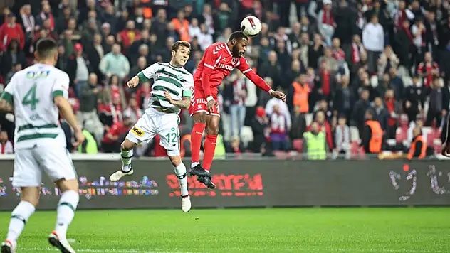 Konyaspor, Samsunspor'la berabere kaldı: 1-1
