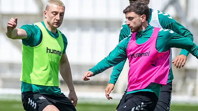 Konyaspor, Samsunspor maçının taktiğini çalışacak