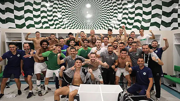 Konyaspor seriye bağladı