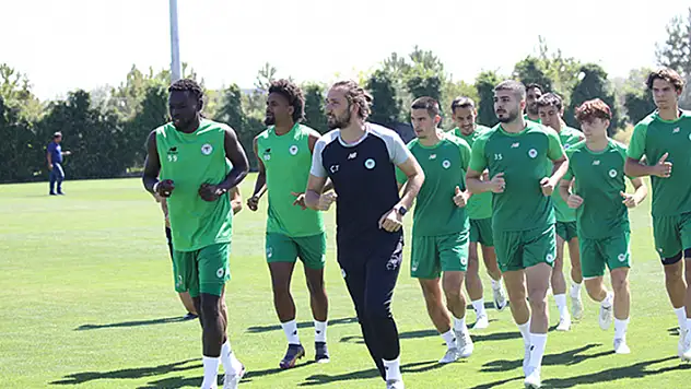 Konyaspor Süper Lig'de Galatasaray'a konuk oluyor

