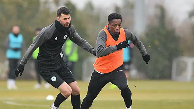 Konyaspor taktik çalışıyor