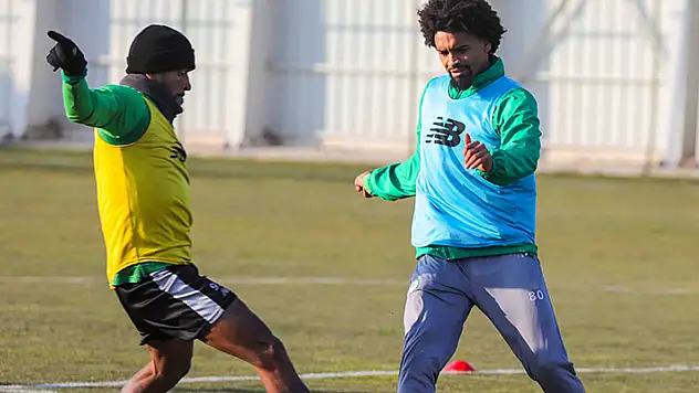 
Konyaspor taktik çalışıyor