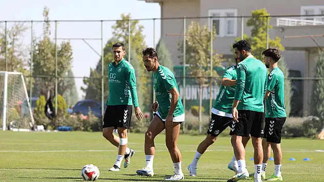 Konyaspor taktik çalıştı! Uçar açıklamalarda bulanacak