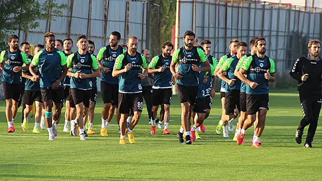 Konyaspor taktik denedi