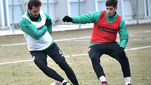 Konyaspor taktik deniyor