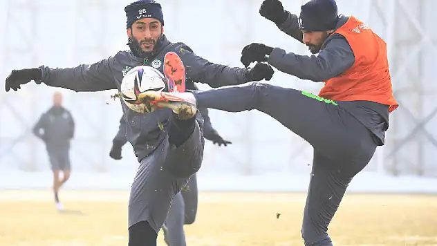 Konyaspor taktik deniyor!