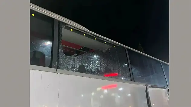 Konyaspor taraftarına taşlı saldırı! Alanyaspor'dan açıklama